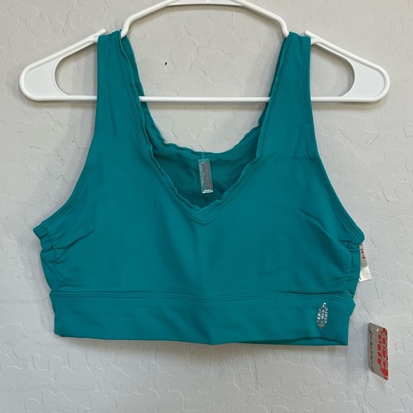 Free People HEARTS AFLUTTER BRAMI in wavy waters size medium - Picture 2 of 6